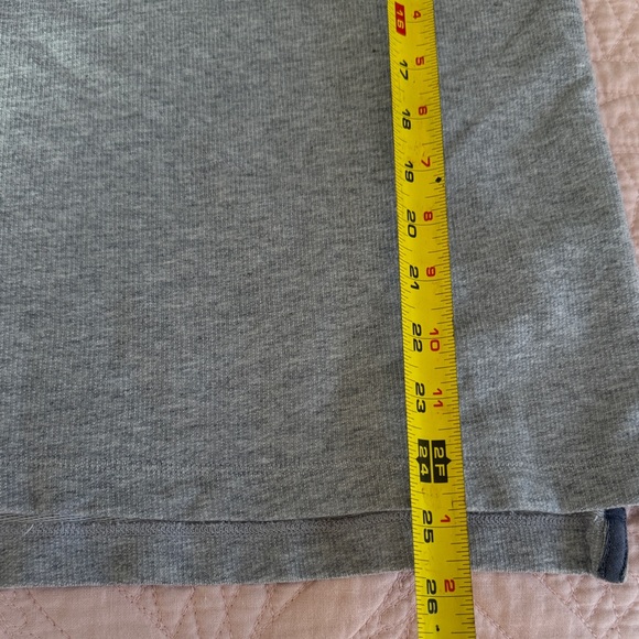 L.L. Bean Woman’s Heather Gray Hoodie Top - Picture 12 of 14